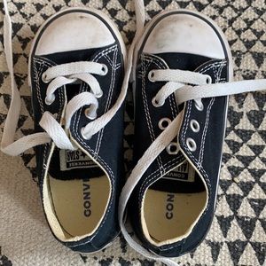 Toddler boys converse sneakers